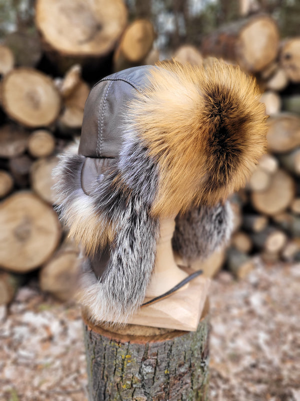 Chapeau en fourrure de renard croisé